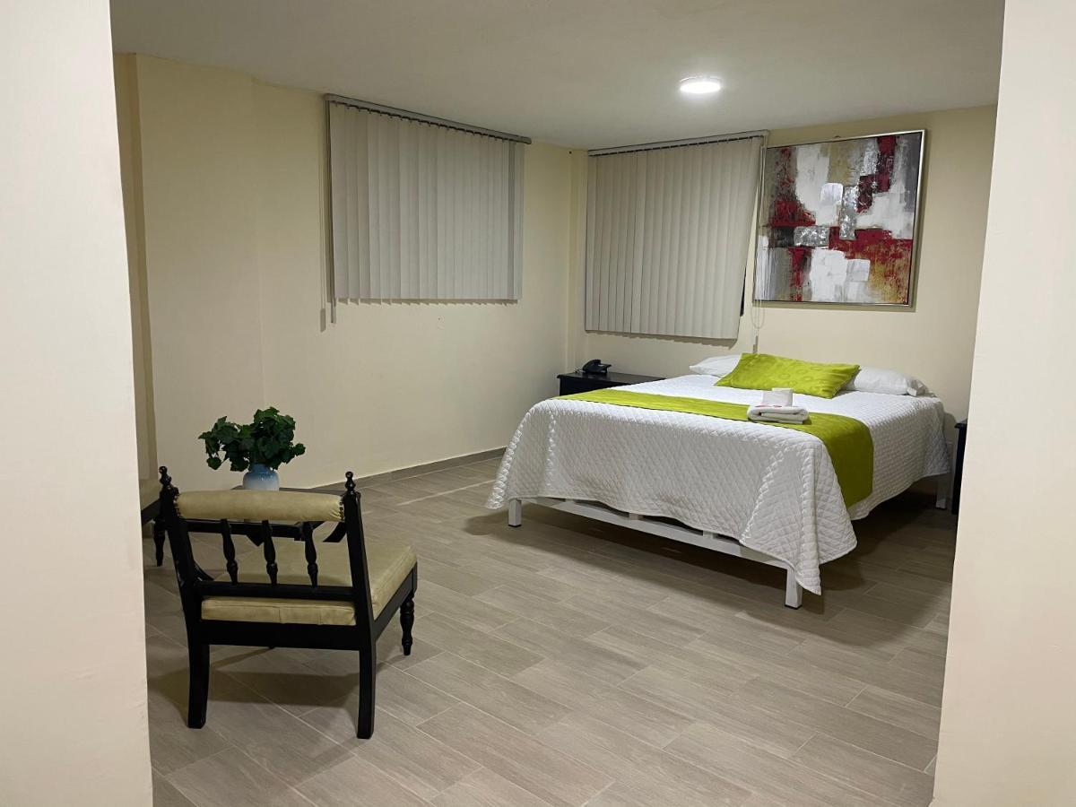Готель Terraza Dreams Кіто Екстер'єр фото